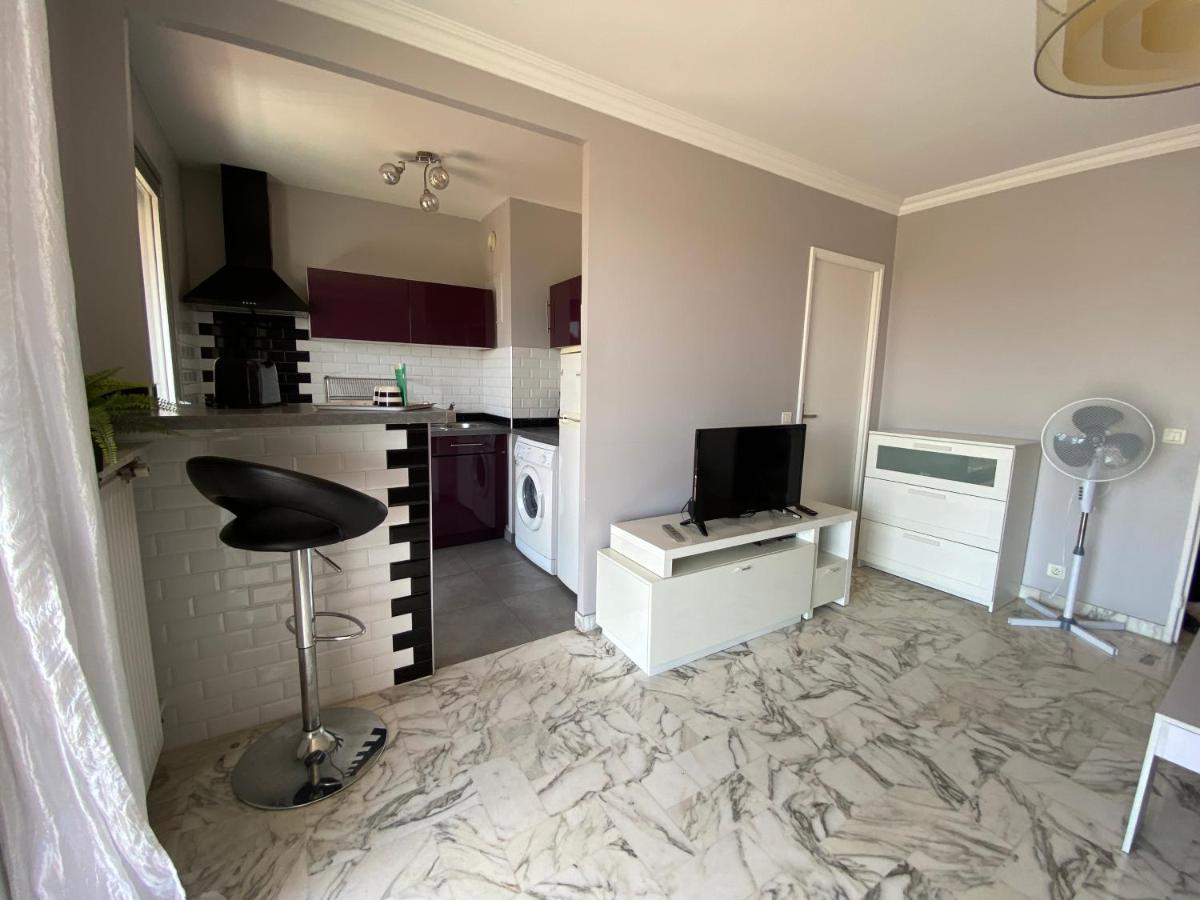 ניס Stylish Modern Beach Studio מראה חיצוני תמונה